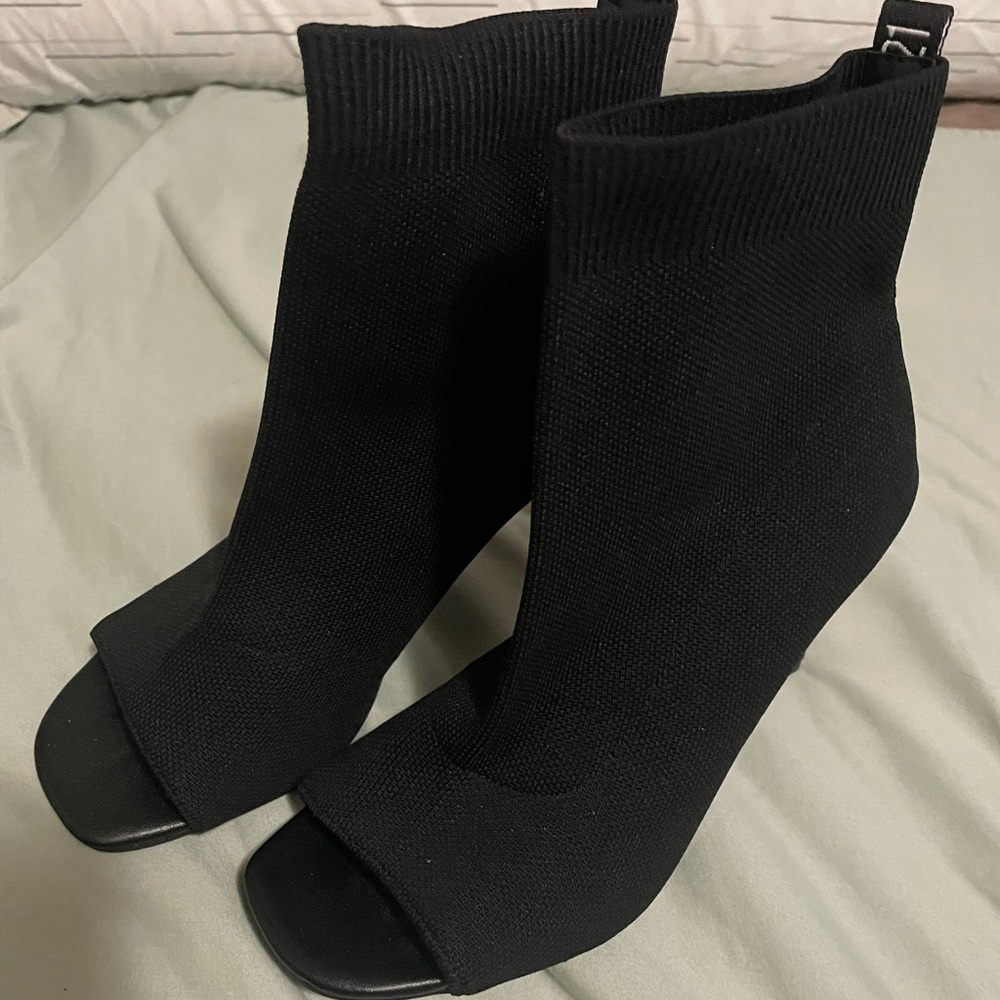 Forever 21 Black Knit Peep-Toe Wedge Ankle Boots Shoes Heels